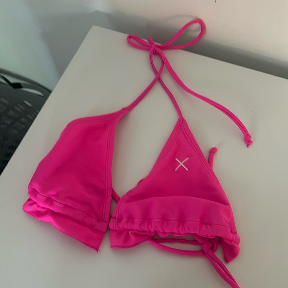 Medium boutine LA top